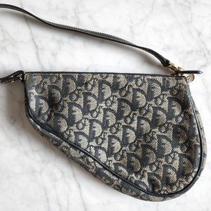 Christian Dior saddle bag - gold details